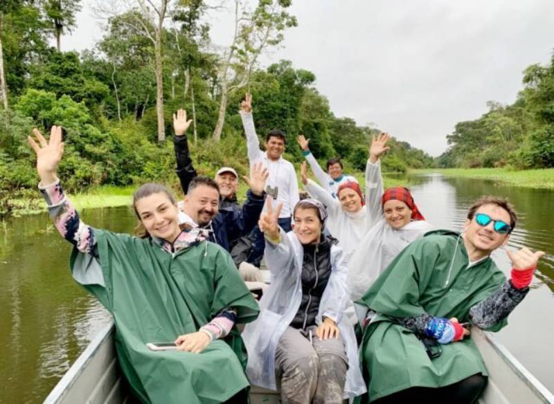 Travel experience showing amazonas